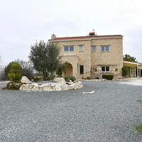 Villa in Republic of Cyprus, Eparchia Pafou, Nicosia, 250 sq.m.