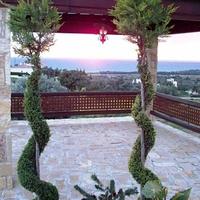 Villa in Republic of Cyprus, Eparchia Pafou, Nicosia, 550 sq.m.