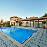 Villa in Republic of Cyprus, Eparchia Pafou, Nicosia, 300 sq.m.
