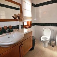 Villa in Republic of Cyprus, Eparchia Pafou, Nicosia, 210 sq.m.