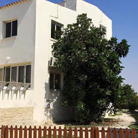 Townhouse in Republic of Cyprus, Eparchia Larnakas, Larnaca, 100 sq.m.