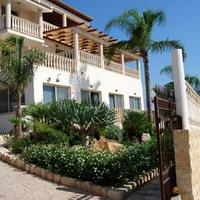 Вилла на Кипре, Пафос, Никосия, 450 кв.м.