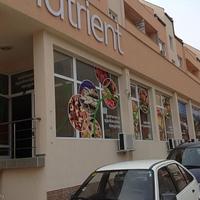 Other commercial property in Bulgaria, Varna region, Elenite, 318 sq.m.