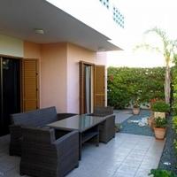 Apartment in Republic of Cyprus, Eparchia Pafou, Nicosia, 95 sq.m.