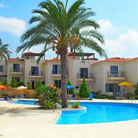 Townhouse in Republic of Cyprus, Eparchia Pafou, Nicosia, 95 sq.m.