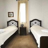 Townhouse in Republic of Cyprus, Eparchia Pafou, Nicosia, 195 sq.m.