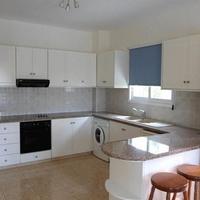 Вилла на Кипре, Пафос, Никосия, 130 кв.м.