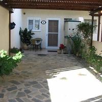 Townhouse in Republic of Cyprus, Eparchia Pafou, Nicosia, 90 sq.m.
