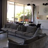 Villa in Republic of Cyprus, Eparchia Pafou, 425 sq.m.