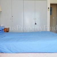 Flat at the second line of the sea / lake, in the suburbs in Republic of Cyprus, Eparchia Pafou, 70 sq.m.