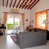 House in Republic of Cyprus, Eparchia Pafou, 90 sq.m.