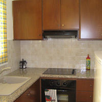 Квартира на второй линии моря/озера на Кипре, Пафос, 80 кв.м.