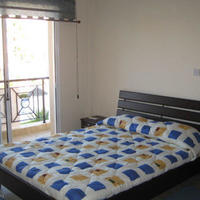 Квартира на второй линии моря/озера на Кипре, Пафос, 80 кв.м.