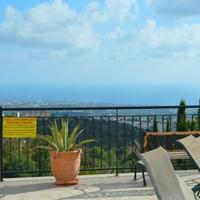House in the suburbs in Republic of Cyprus, Eparchia Pafou, Paphos, 156 sq.m.