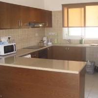House in the suburbs in Republic of Cyprus, Eparchia Pafou, Paphos, 140 sq.m.