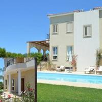 Villa in the suburbs in Republic of Cyprus, Eparchia Pafou, 400 sq.m.