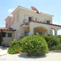 Villa in the suburbs in Republic of Cyprus, Eparchia Pafou, 400 sq.m.