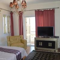 Villa in the suburbs in Republic of Cyprus, Eparchia Pafou, 400 sq.m.