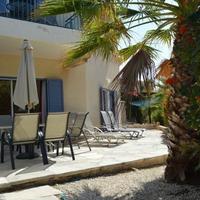 Таунхаус на второй линии моря/озера на Кипре, Пафос, 125 кв.м.