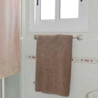 Таунхаус на второй линии моря/озера на Кипре, Пафос, 125 кв.м.