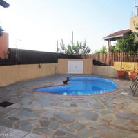 Townhouse in the suburbs in Republic of Cyprus, Eparchia Pafou, 98 sq.m.