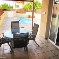 Townhouse in the suburbs in Republic of Cyprus, Eparchia Pafou, 98 sq.m.