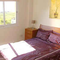 Flat at the first line of the sea / lake in Republic of Cyprus, Eparchia Pafou, 80 sq.m.