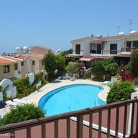 Townhouse in the suburbs in Republic of Cyprus, Eparchia Pafou, Paphos, 201 sq.m.