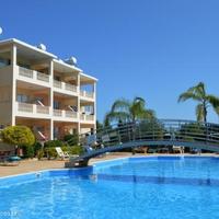 Flat in the city center in Republic of Cyprus, Eparchia Pafou, 80 sq.m.