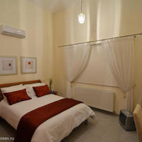 Вилла на первой линии моря/озера на Кипре, Пафос, 221 кв.м.