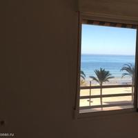 Apartment at the first line of the sea / lake in Spain, Comunitat Valenciana, Alicante, 90 sq.m.