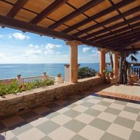 Villa in Spain, Balearic Islands, Palma, 1145 sq.m.