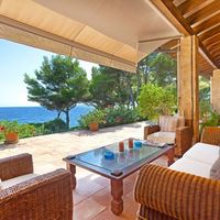Villa in Spain, Balearic Islands, Palma, 1100 sq.m.