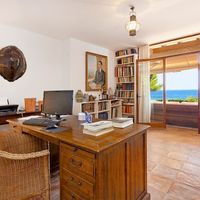 Villa in Spain, Balearic Islands, Palma, 1100 sq.m.