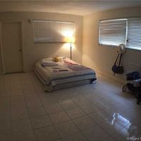 Apartment in the USA, Florida, Bay Harbor Islands, 76 sq.m.