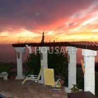 Villa in Spain, Canary Islands, Santa Cruz de Tenerife, 269 sq.m.