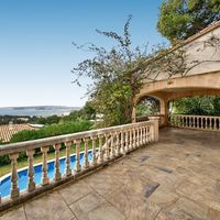 Villa in Spain, Balearic Islands, Palma, 180 sq.m.