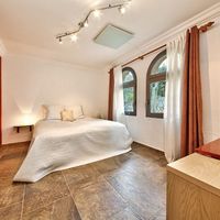 Villa in Spain, Balearic Islands, Palma, 180 sq.m.