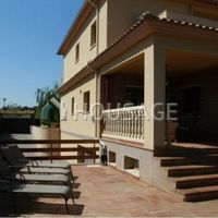 Villa in Spain, Catalunya, Vilanova i la Geltru, 330 sq.m.