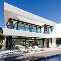 Villa in the suburbs in Spain, Comunitat Valenciana, Alicante, 400 sq.m.
