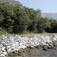 Земельный участок на первой линии моря/озера в Черногории