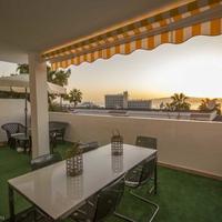 Apartment at the second line of the sea / lake, in the city center in Spain, Canary Islands, Santa Cruz de Tenerife, 110 sq.m.