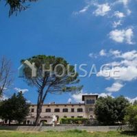 Villa in Italy, Florence, 2500 sq.m.