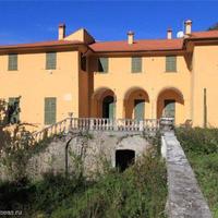 House in Italy, Toscana, Pisa, 1000 sq.m.