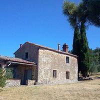 House in Italy, Toscana, Pienza, 697 sq.m.