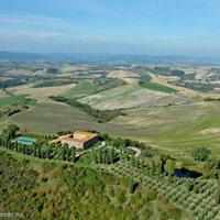 House in Italy, Toscana, Pienza, 994 sq.m.
