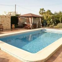 Villa in Spain, Comunitat Valenciana, Alicante, 200 sq.m.
