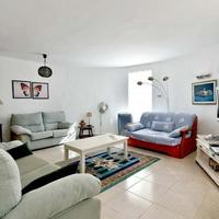 Villa in Spain, Comunitat Valenciana, Alicante, 238 sq.m.