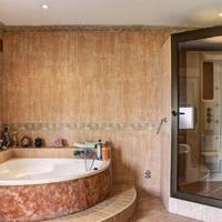 Villa in Spain, Comunitat Valenciana, Alicante, 340 sq.m.