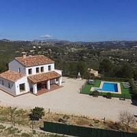 Villa in Spain, Comunitat Valenciana, Alicante, 310 sq.m.